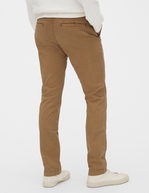 Vintage Khakis in Skinny Fit with GapFlex
