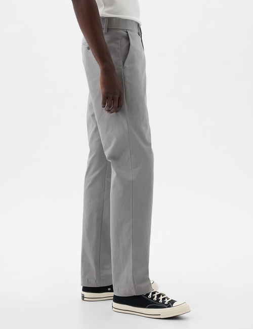 Modern Khakis in Straight Fit with GapFlex