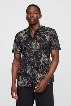 Stretch Poplin Shirt in Standard Fit