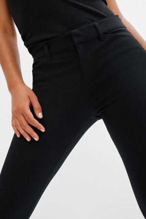 Skinny Ankle Pants in Bi-Stretch