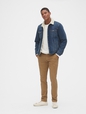 Vintage Khakis in Skinny Fit with GapFlex