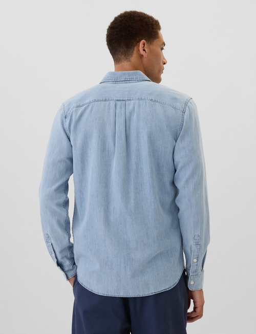 Denim Shirt in Standard Fit