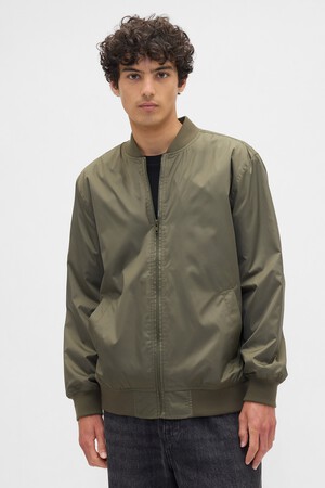 100% Recycled Relaxed Ripstop Bomber Jacket