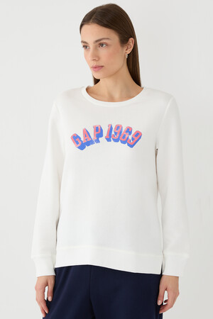 Relaxed Gap Logo Sweatshirt