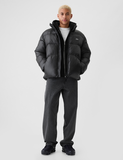 كنزة بغطاء رأس ناعمة بلون باهت