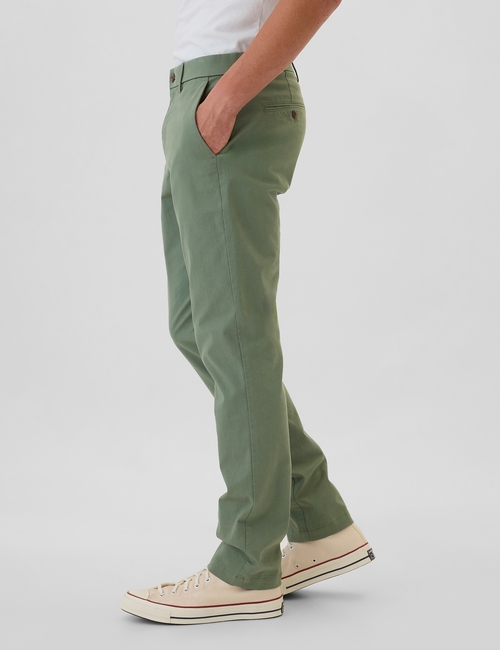 Modern Khakis in Slim Fit with GapFlex