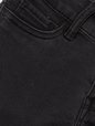 V-BLACK JEG