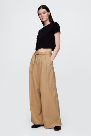 High Rise Twill Pleated Wide-Leg Khakis