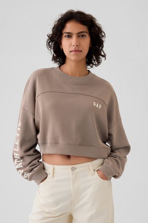 Vintage Soft Cropped Gap Logo Sweatshirt