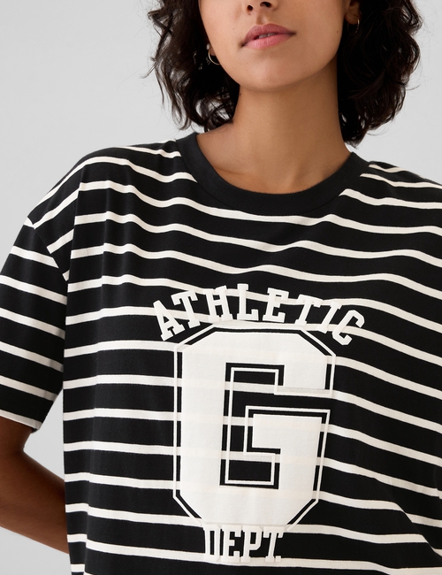 Organic Cotton Oversized Boyfriend Logo T-Shirt