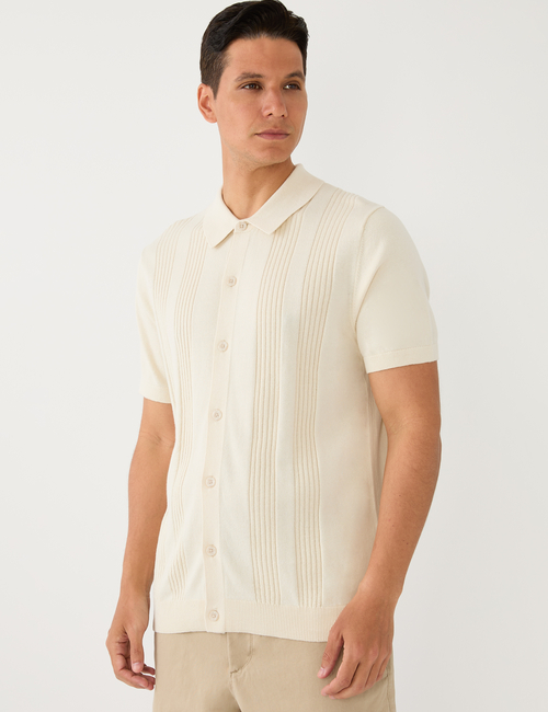 Textured Sweater Vacay Shirt in Standard Fit