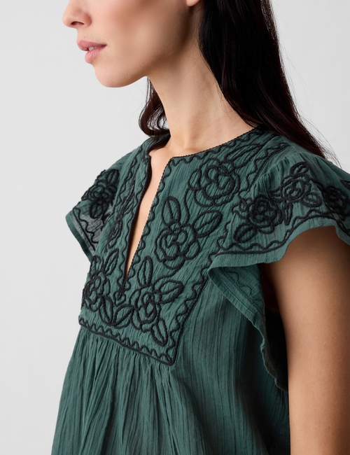 Crinkle Gauze Embroidered Cropped Shirt