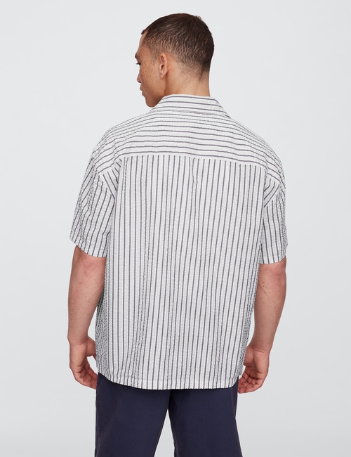 Seersucker Shirt in Boxy Fit