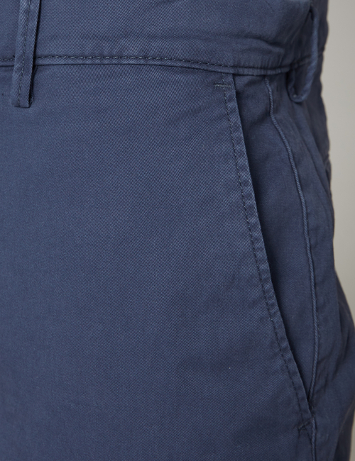 10" Essential Khaki Shorts with Washwell