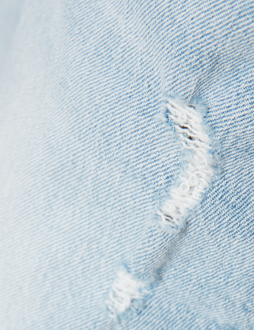 High Rise Cheeky Straight Jeans