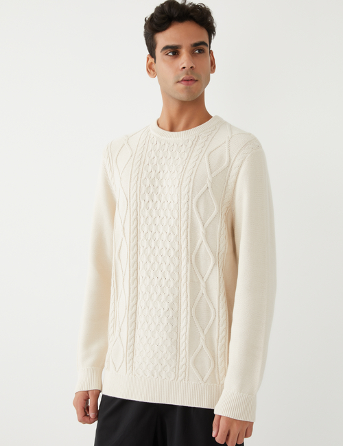 Relaxed Cable-Knit Sweater