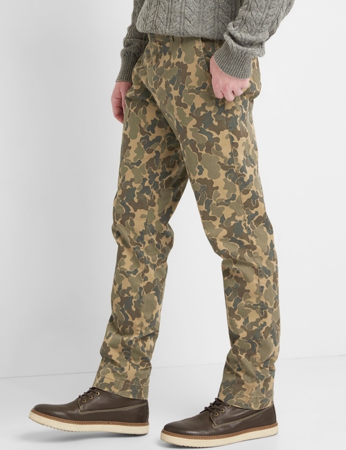 Vintage Khakis in Slim Fit with GapFlex