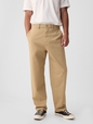 Modern Khakis in Baggy Fit