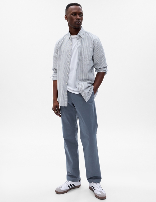 Modern Khakis in Straight Fit with GapFlex