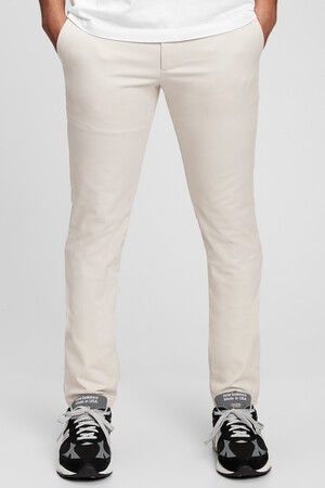 Modern Khakis in Skinny Fit with GapFlex