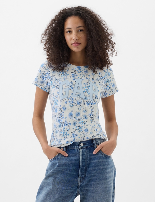 تي شيرت بشعار جاب بقصة ضيقة