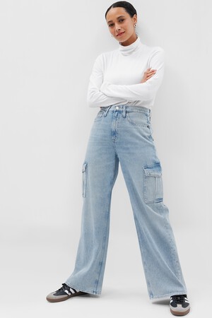 High Rise Wide-Leg Cargo Jeans