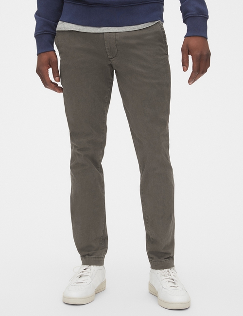 Vintage Khakis in Skinny Fit with GapFlex
