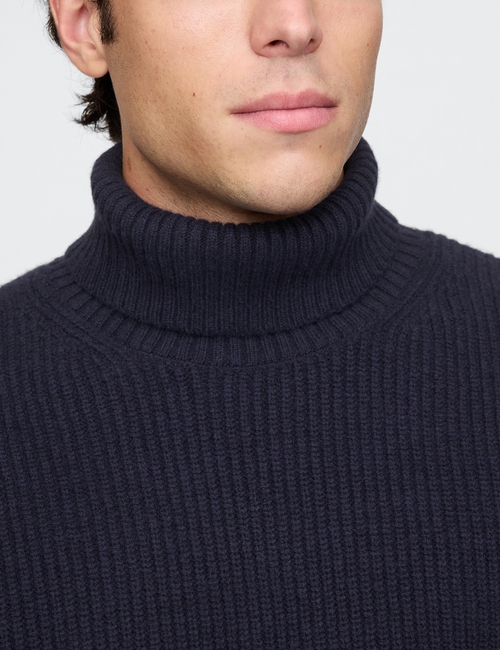 CashSoft Fair Isle Turtleneck Sweater