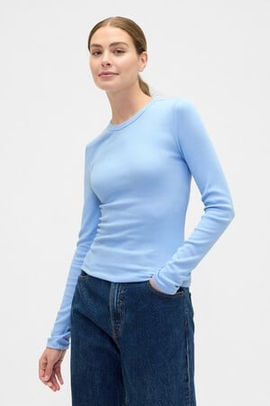 Essential Ribbed Crewneck T-Shirt
