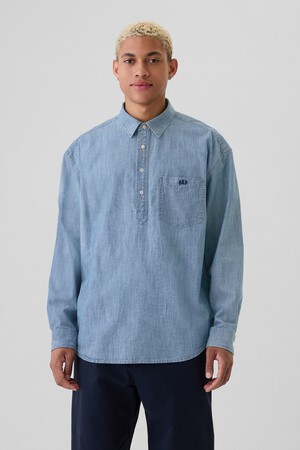 Gap Logo Pullover Chambray Shirt