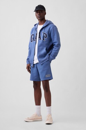 V-HERITAGE LOGO SHORT - 2026