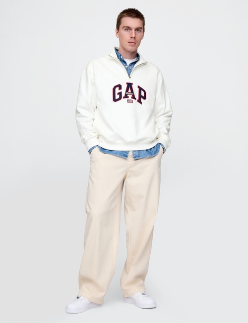 Heavyweight Arch Logo Pullover