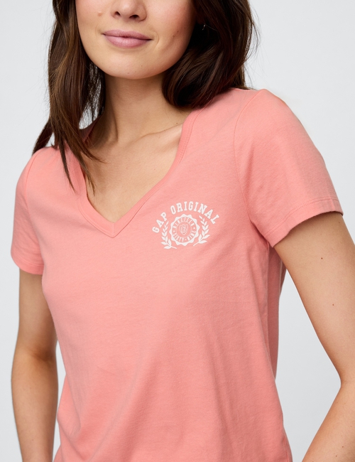 Gap V-Neck Graphic T-Shirt