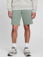 10" GapFlex Essential Khaki Shorts