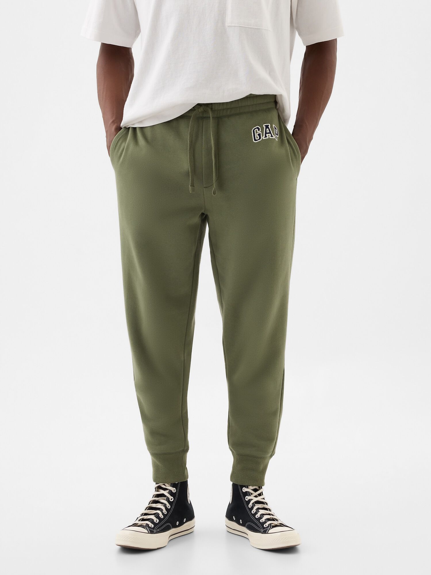 Gap mens joggers hot sale