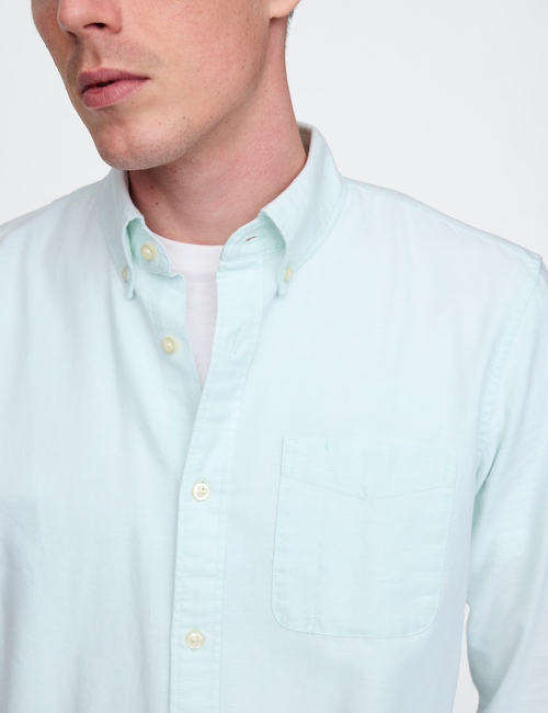 Classic Oxford Shirt in Standard Fit