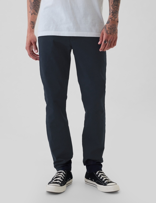 Modern Khakis in Skinny Fit