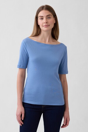 Modern Ribbed Boatneck T-Shirt