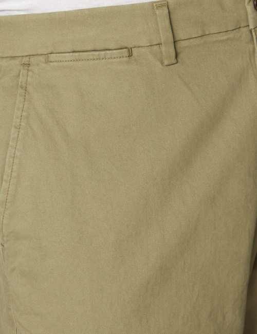 Essential Khakis in Straight Fit with GapFlex