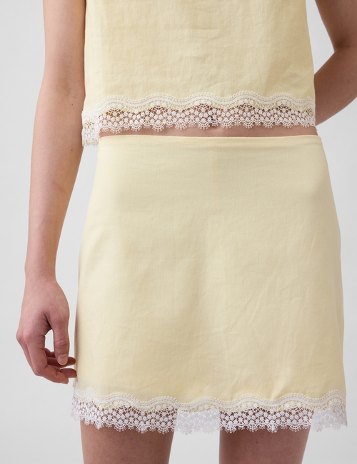 LACE TRIM MINI SKORT - LINEN
