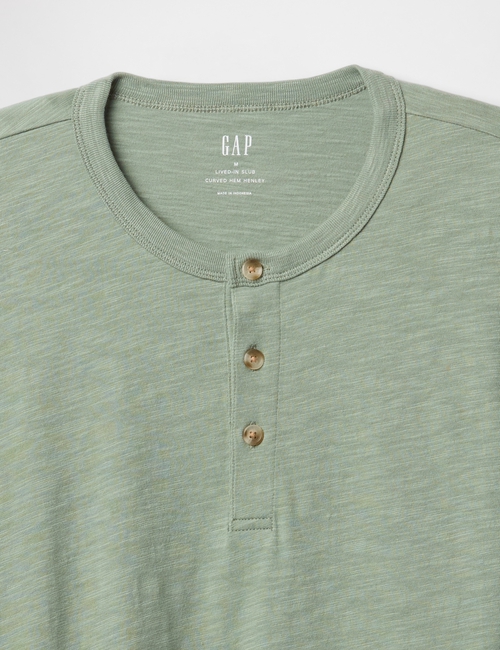 Lived-In Relaxed Curved Hem Henley T-Shirt