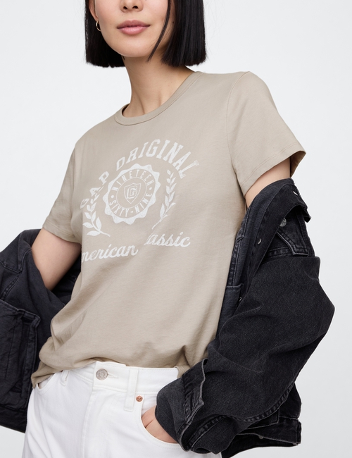 Gap Crewneck Graphic T-Shirt