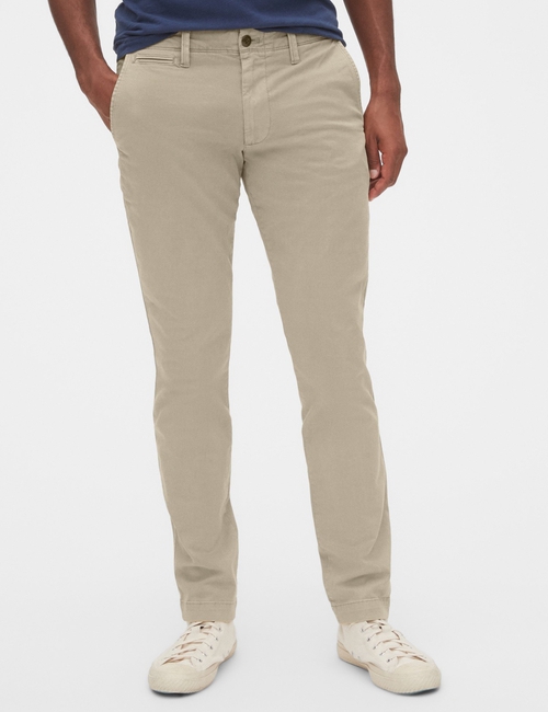 Vintage Khakis in Skinny Fit with GapFlex