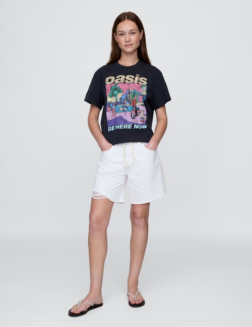 Oasis Relaxed Graphic T-Shirt