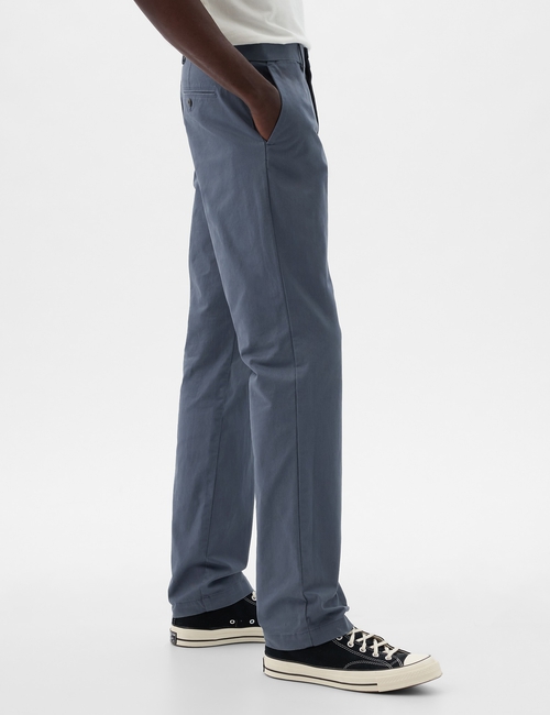 Modern Khakis in Straight Fit with GapFlex