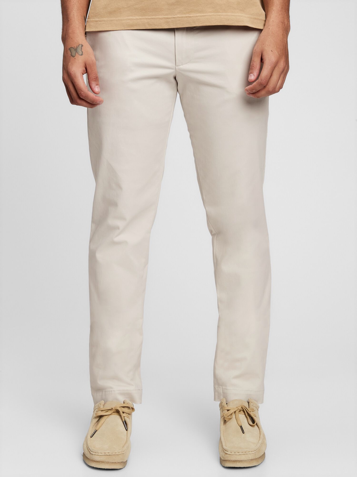 Modern khakis in slim fit with gapflex hot sale