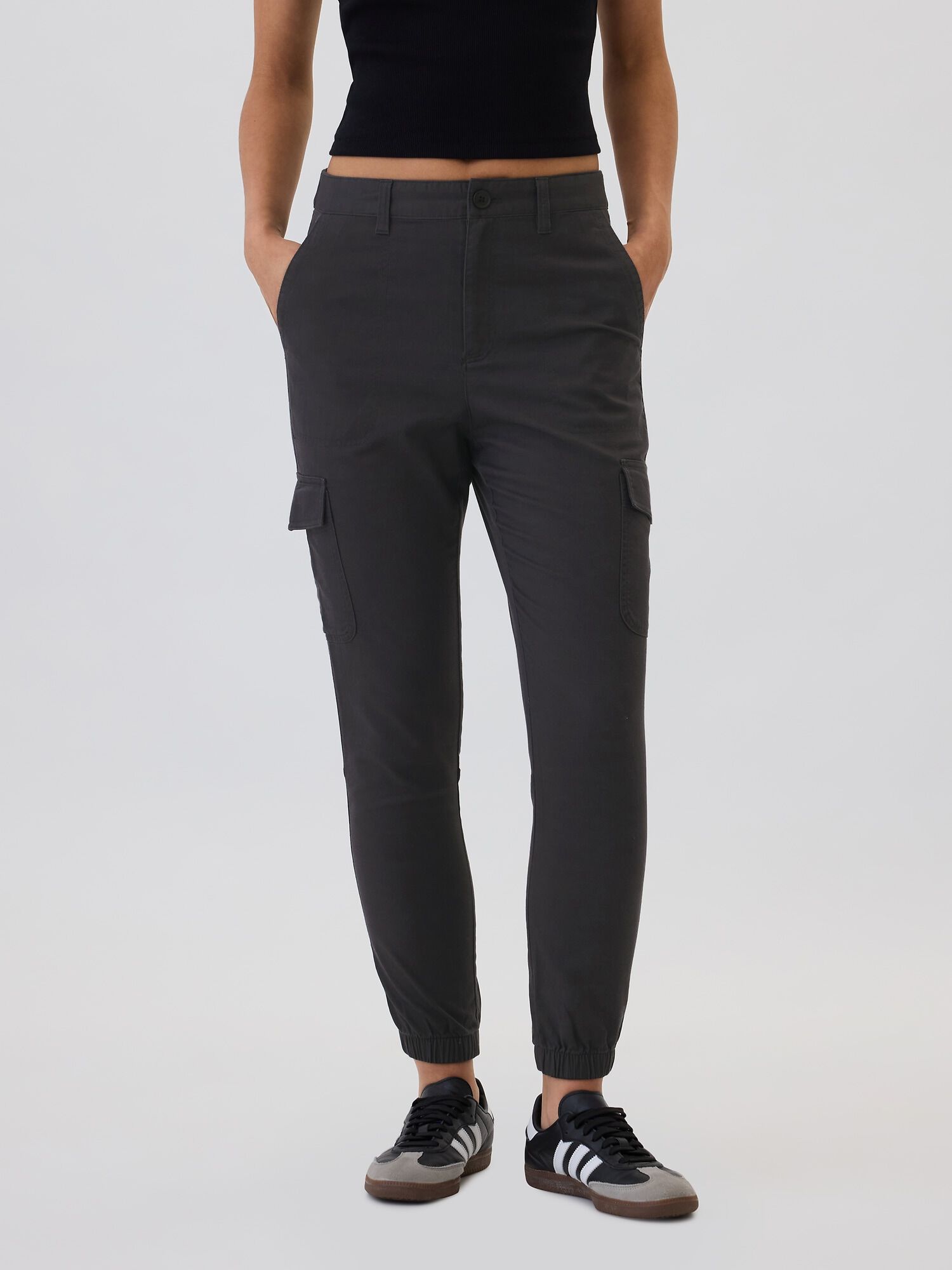 Cargo joggers gap hot sale