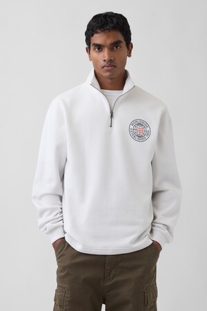 Relaxed Gap Graphic Quarter-Zip Sweatshirt