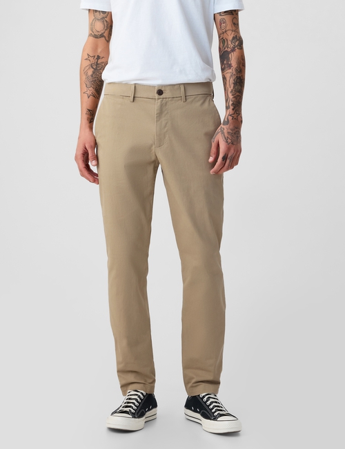 Modern Khakis in Skinny Fit