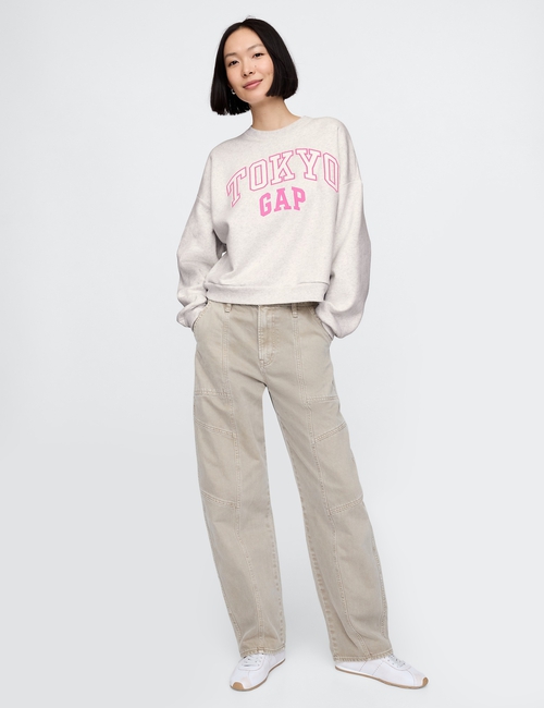 Oversized Gap Graphic Sweatshirt